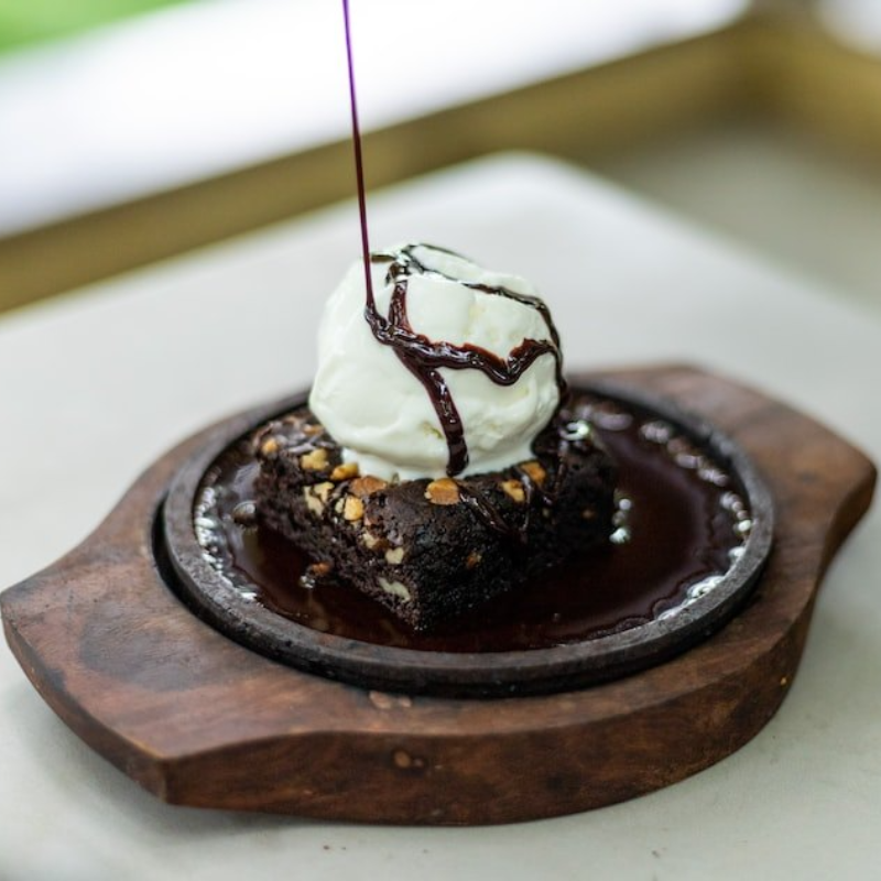 Sizzling Brownie Main Image